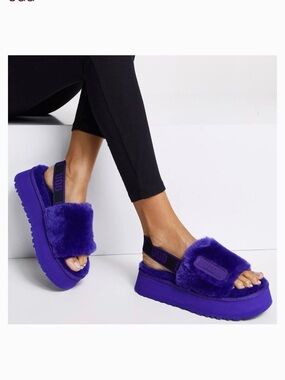 UGG Purple Fluff Platform Slide Sandals Size 9